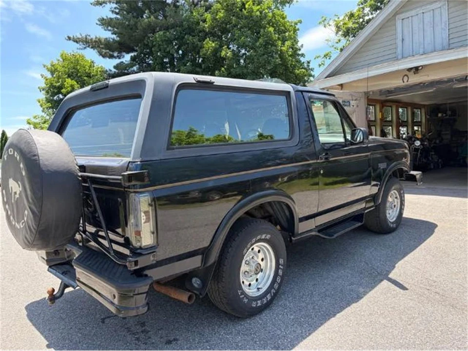 1996 Ford Bronco 5th Gen - Image 18 of 20