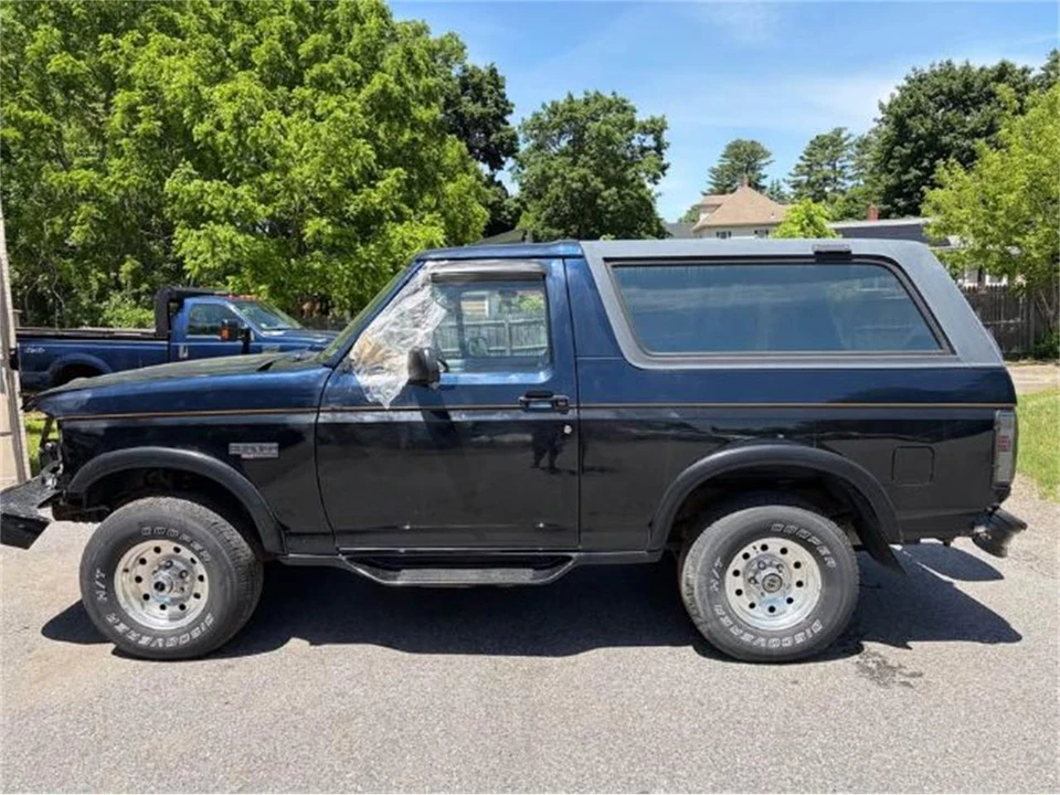 1996 Ford Bronco 5th Gen - Image 15 of 20