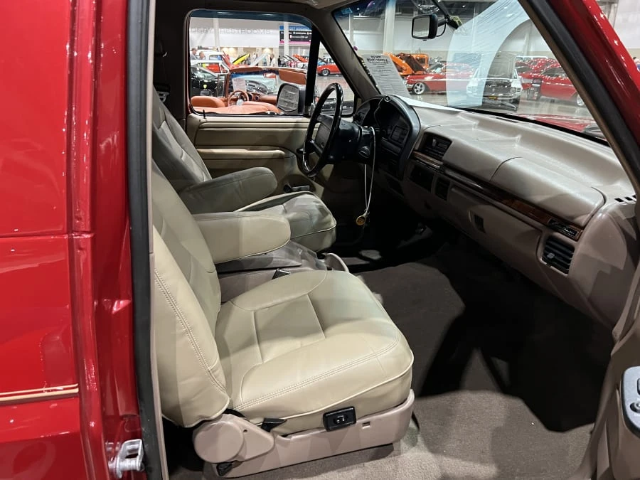 1996 Ford Bronco 5th Gen - Image 6 of 9