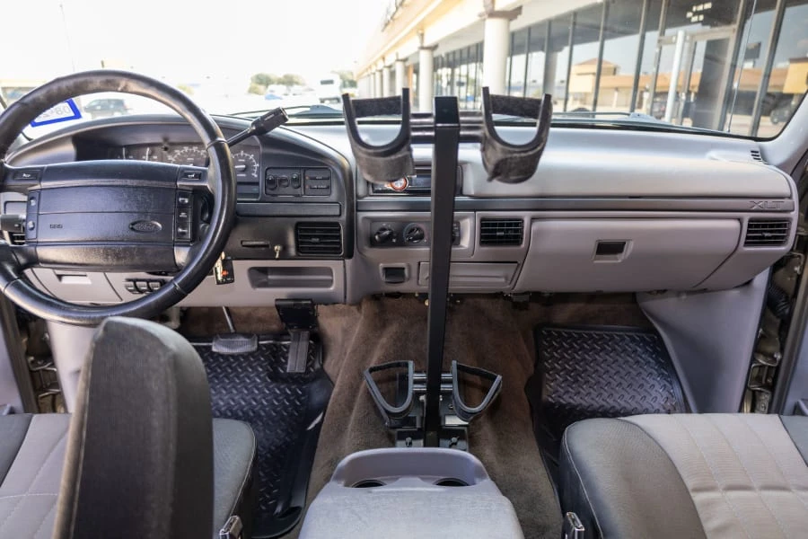 1996 Ford Bronco 5th Gen - Image 22 of 31