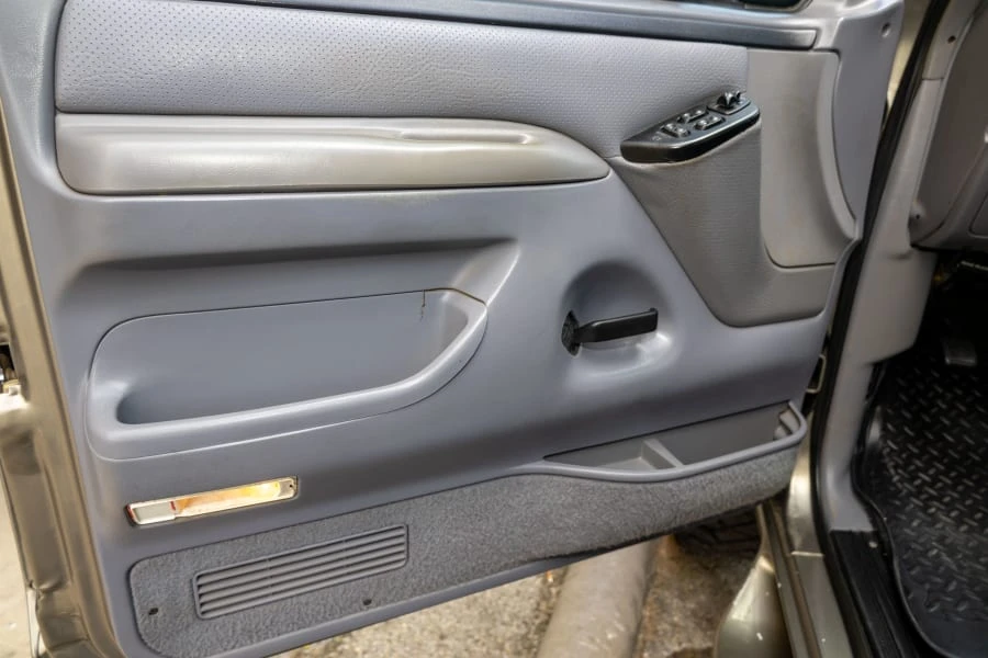 1996 Ford Bronco 5th Gen - Image 23 of 31