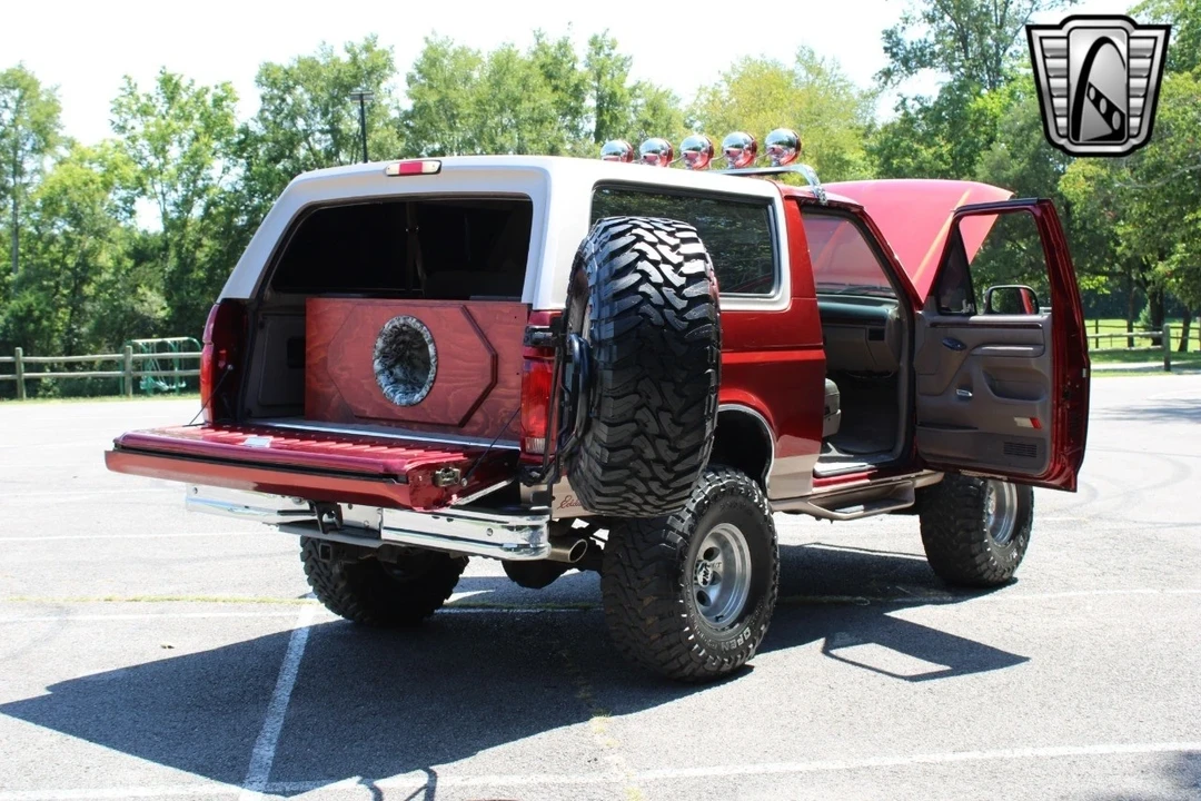 1996 Ford Bronco 5th Gen - Image 10 of 21