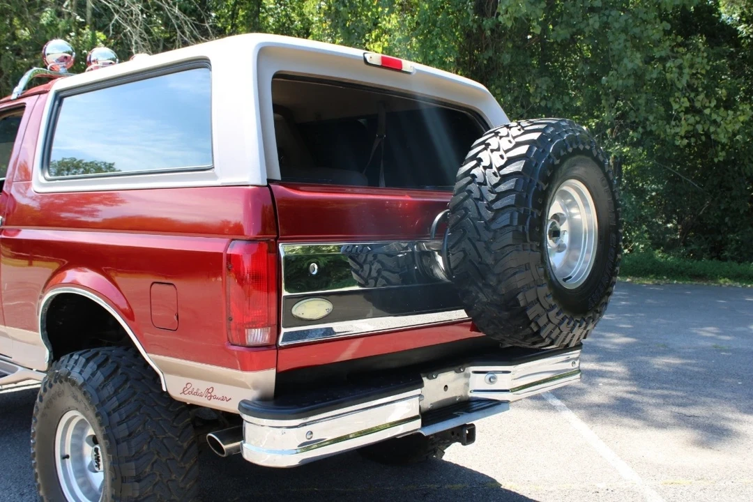 1996 Ford Bronco 5th Gen - Image 16 of 21