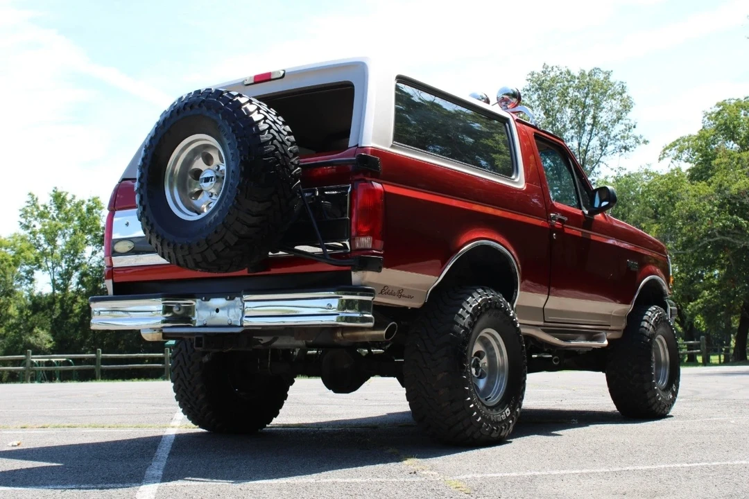 1996 Ford Bronco 5th Gen - Image 5 of 21