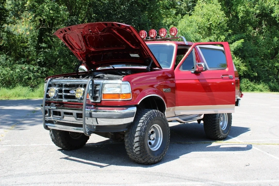 1996 Ford Bronco 5th Gen - Image 8 of 21