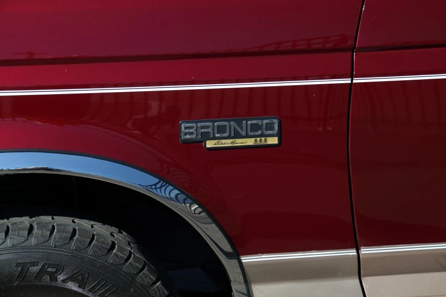 1996 Ford Bronco 5th Gen - Image 11 of 28