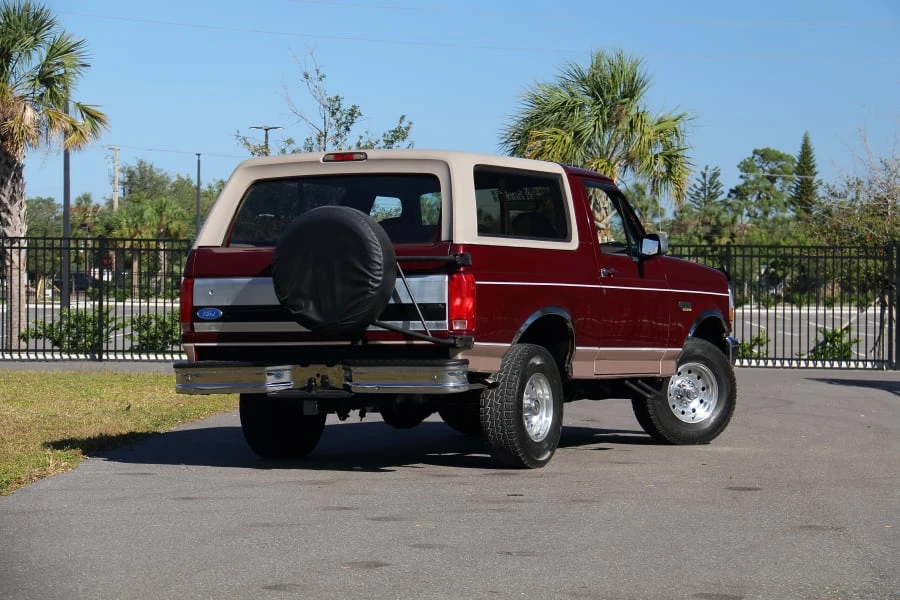 1996 Ford Bronco 5th Gen - Image 3 of 28