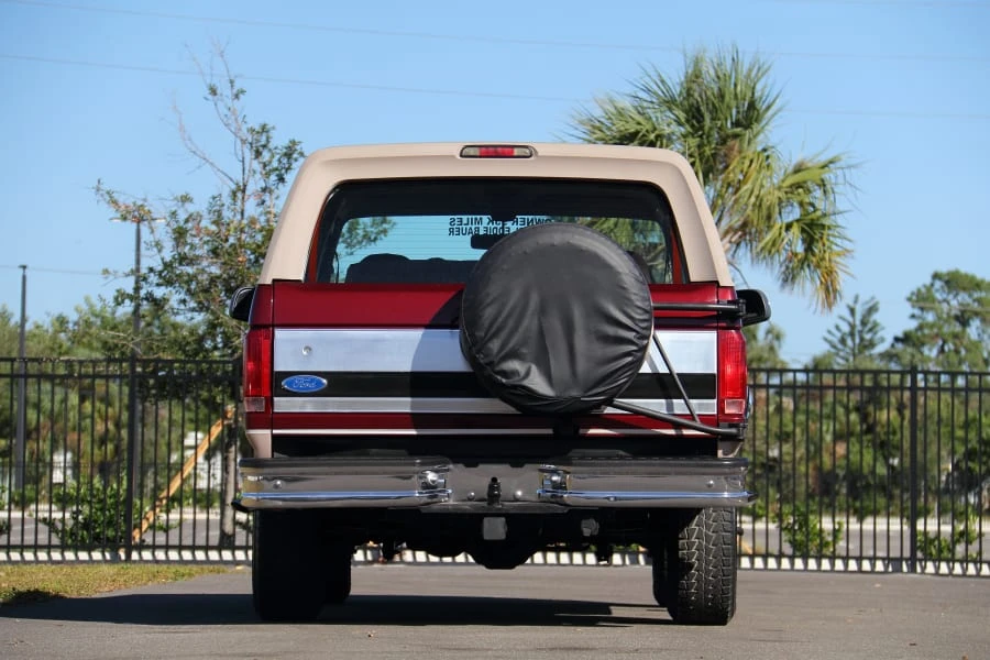 1996 Ford Bronco 5th Gen - Image 5 of 28