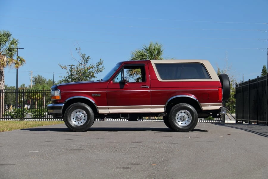 1996 Ford Bronco 5th Gen - Image 13 of 28