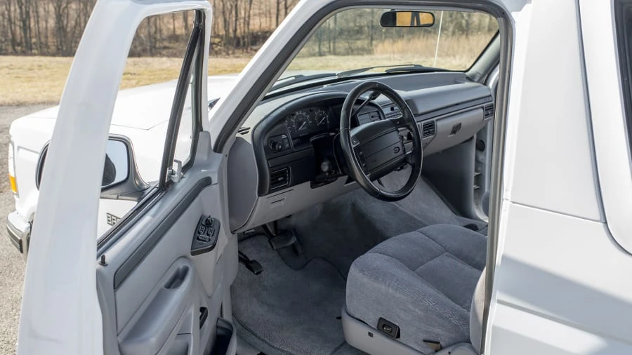 1996 Ford Bronco 5th Gen - Image 4 of 12