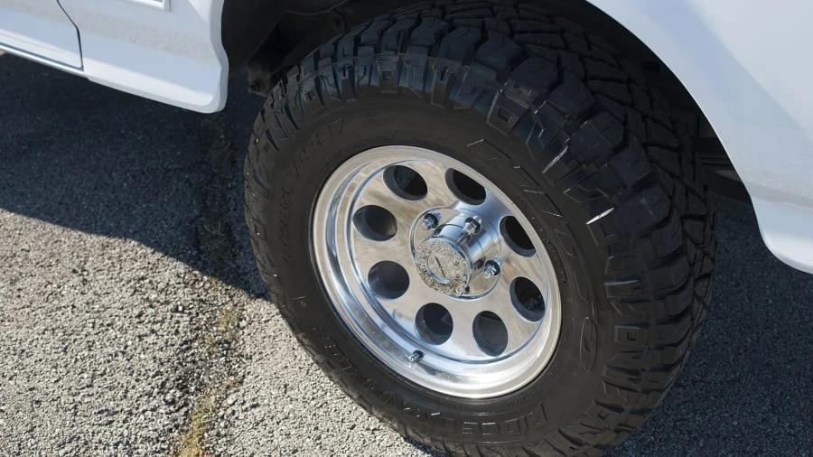 1996 Ford Bronco 5th Gen - Image 8 of 12