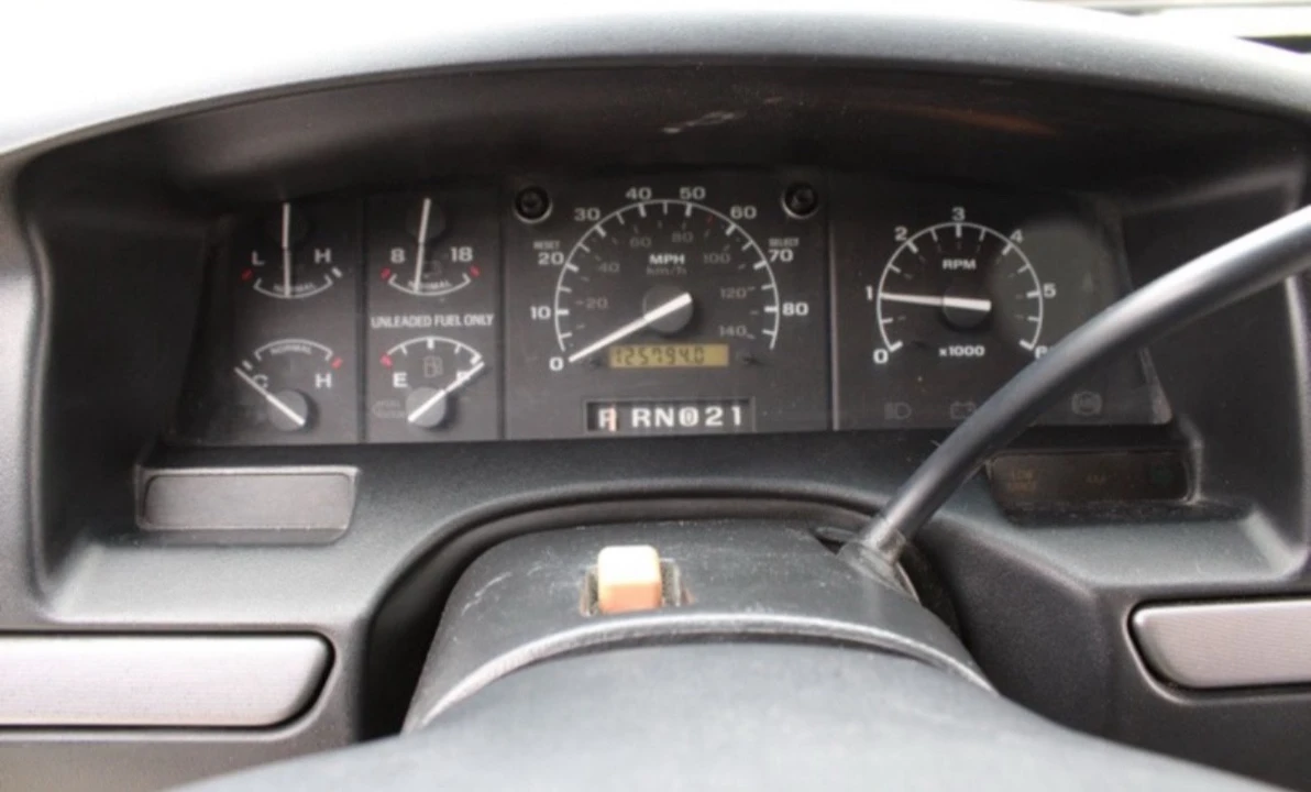 1996 Ford Bronco 5th Gen - Image 17 of 18