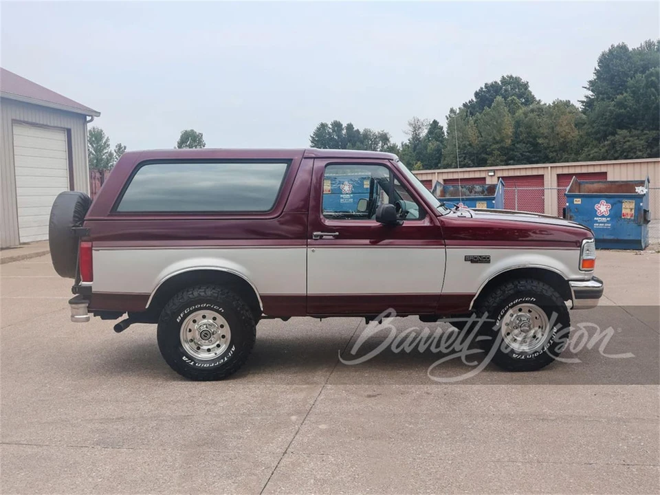 1996 Ford Bronco 5th Gen - Image 2 of 5