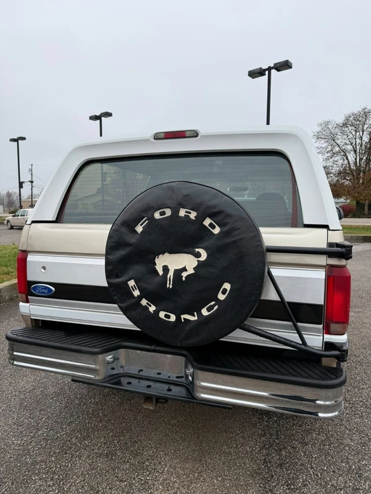 1996 Ford Bronco 5th Gen - Image 4 of 19