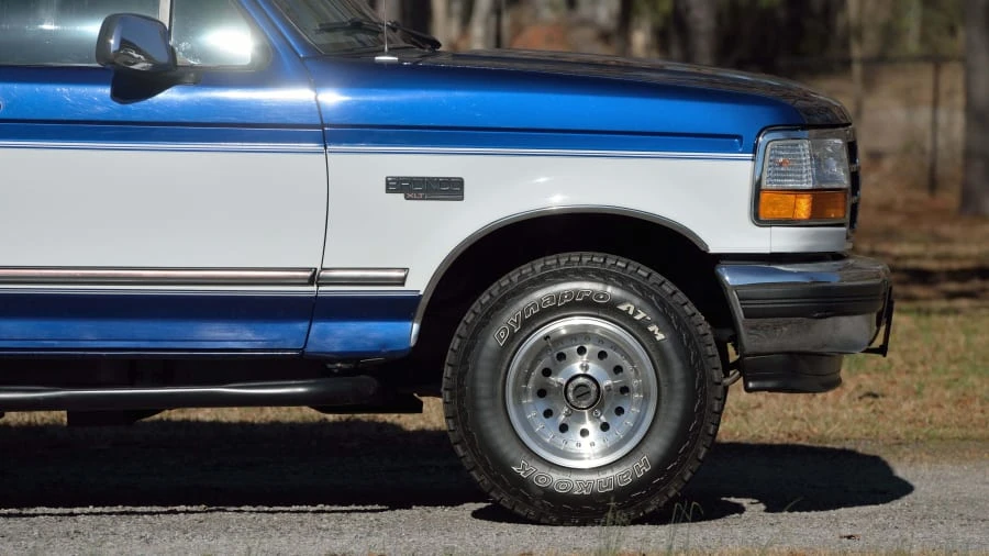 1996 Ford Bronco 5th Gen - Image 13 of 31