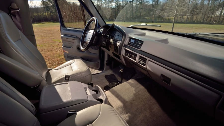 1996 Ford Bronco 5th Gen - Image 26 of 31