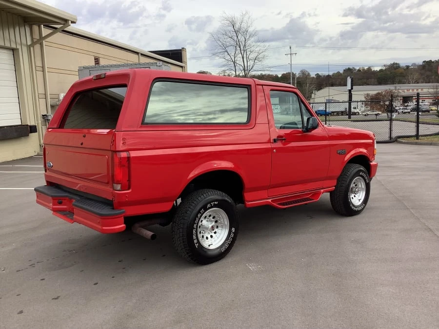 1996 Ford Bronco 5th Gen - Image 2 of 16