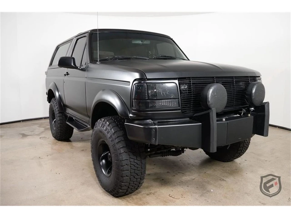 1996 Ford Bronco 5th Gen - Image 2 of 31