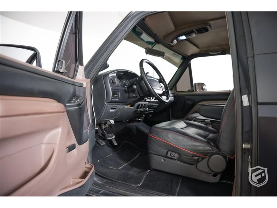 1996 Ford Bronco 5th Gen - Image 15 of 31