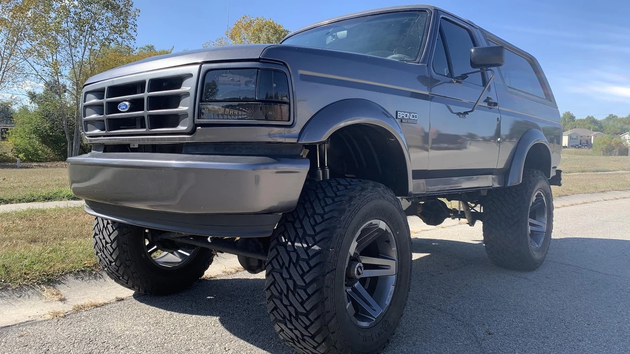 1996 Ford Bronco 5th Gen - Image 16 of 16