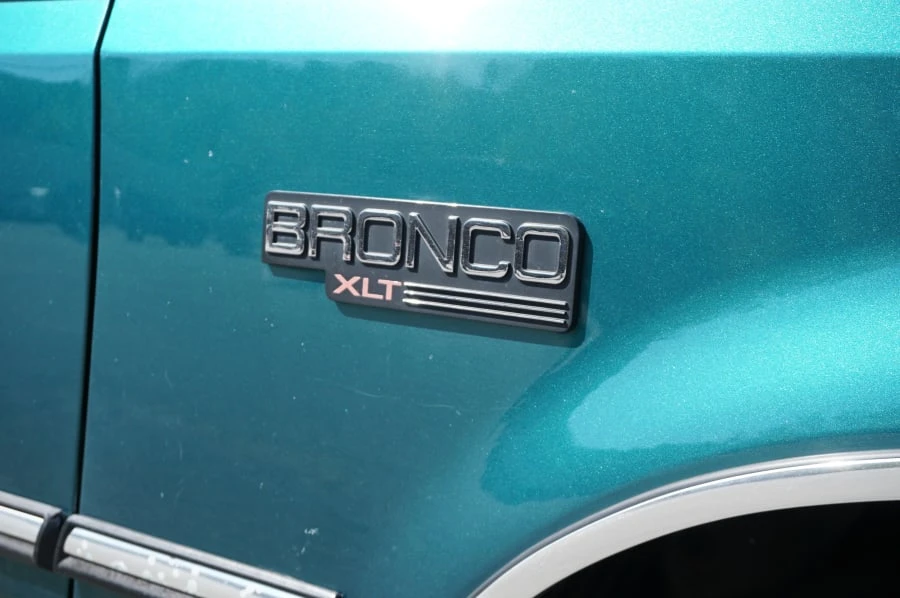 1996 Ford Bronco 5th Gen - Image 24 of 31