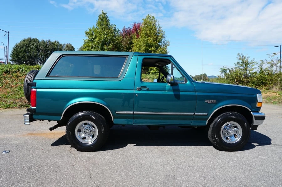 1996 Ford Bronco 5th Gen - Image 30 of 31