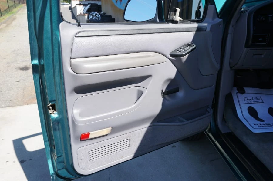 1996 Ford Bronco 5th Gen - Image 4 of 31
