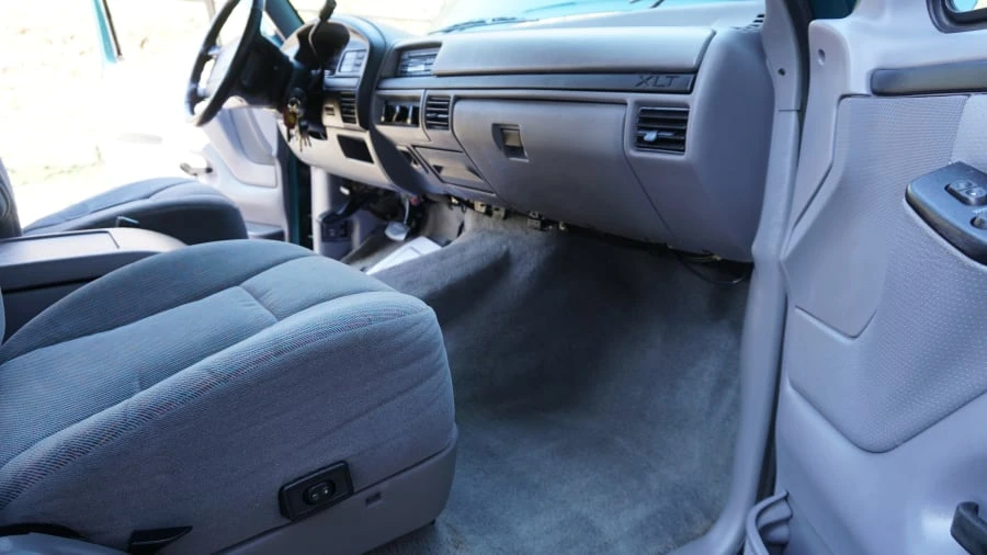 1996 Ford Bronco 5th Gen - Image 13 of 31