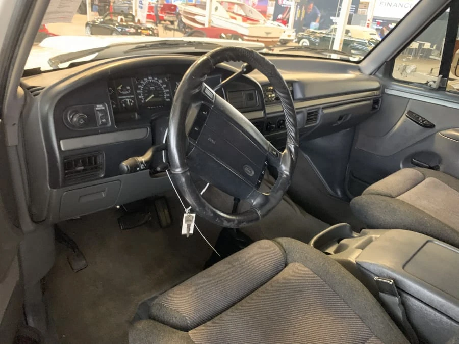 1996 Ford Bronco 5th Gen - Image 2 of 6