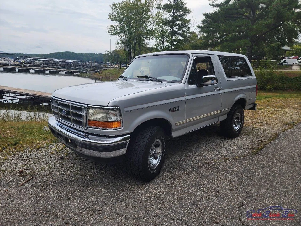 1996 Ford Bronco 5th Gen - Image 3 of 31