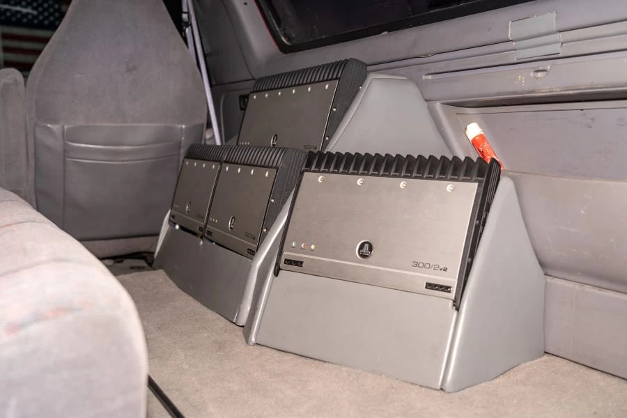 1996 Ford Bronco 5th Gen - Image 23 of 31