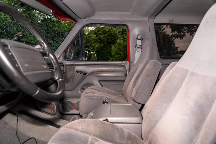 1996 Ford Bronco 5th Gen - Image 19 of 31