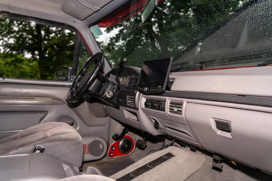 1996 Ford Bronco 5th Gen - Image 16 of 31