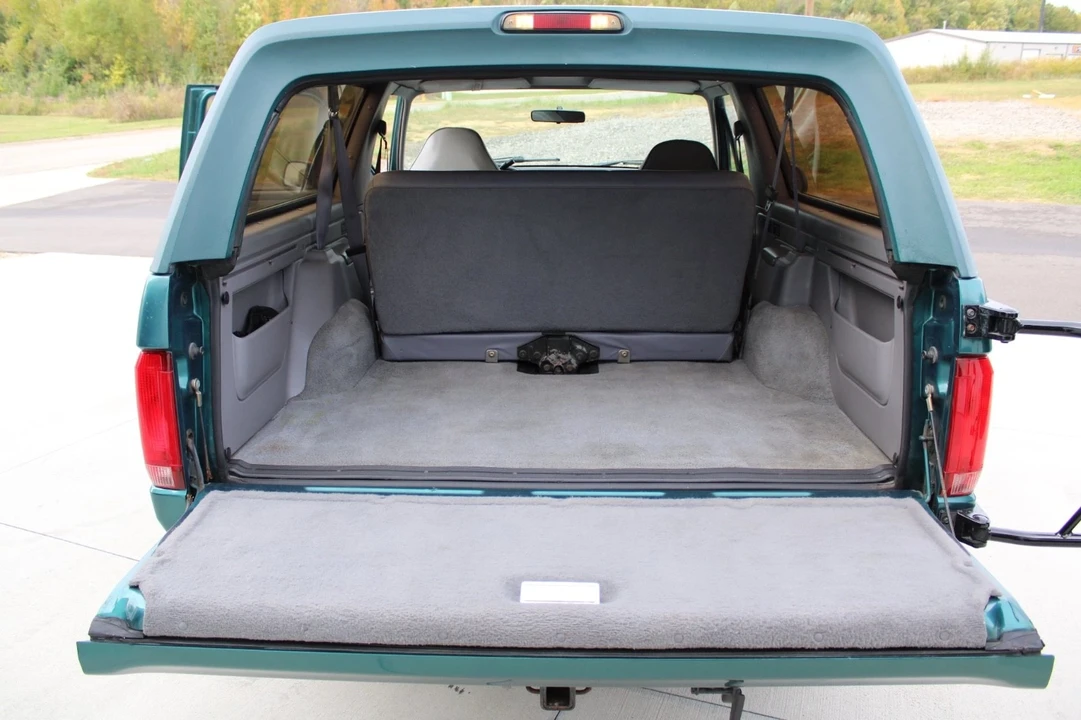 1996 Ford Bronco 5th Gen - Image 17 of 17