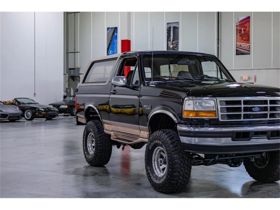 1996 Ford Bronco 5th Gen - Image 28 of 31