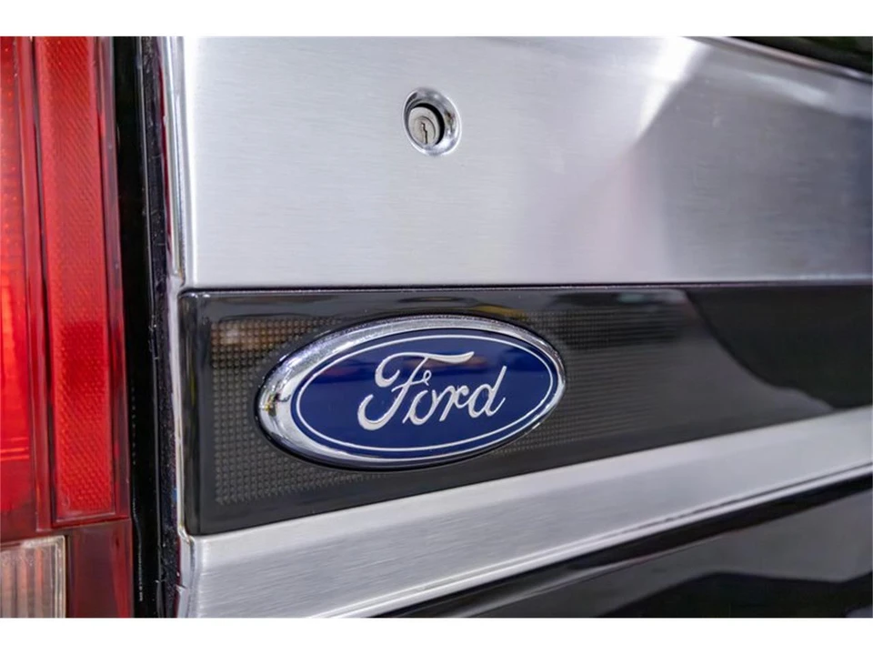 1996 Ford Bronco 5th Gen - Image 23 of 31