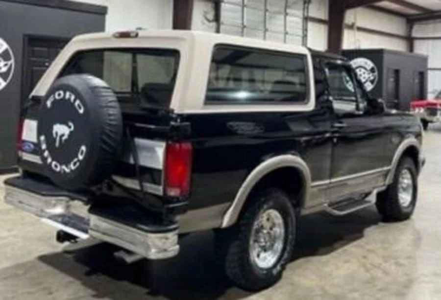 1996 Ford Bronco 5th Gen - Image 2 of 6