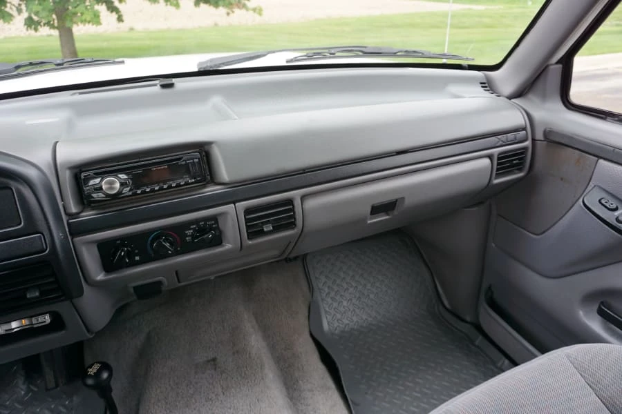 1996 Ford Bronco 5th Gen - Image 14 of 26