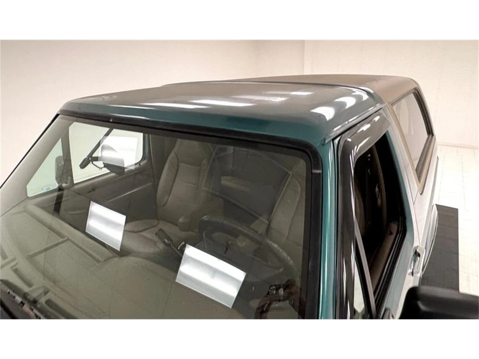 1996 Ford Bronco 5th Gen - Image 13 of 31