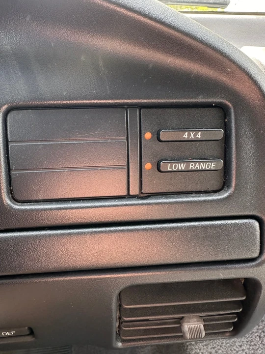 1996 Ford Bronco 5th Gen - Image 15 of 16