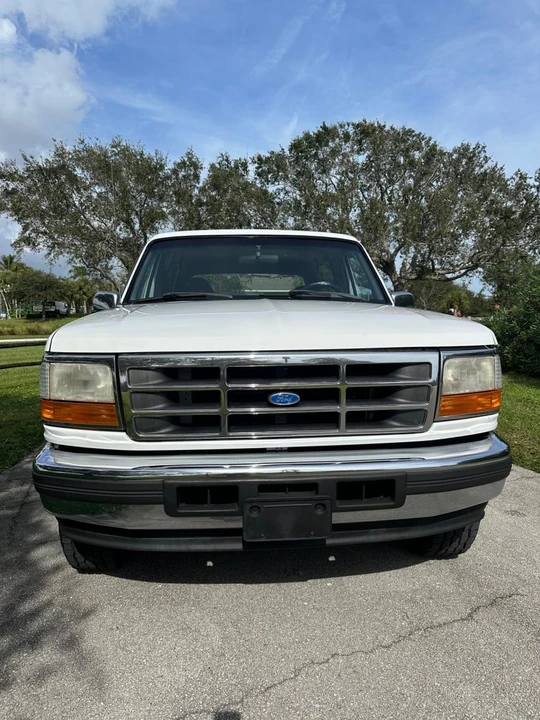 1996 Ford Bronco 5th Gen - Image 3 of 16
