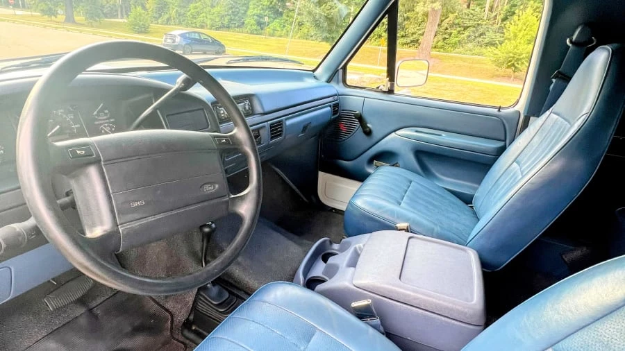 1996 Ford Bronco 5th Gen - Image 5 of 17