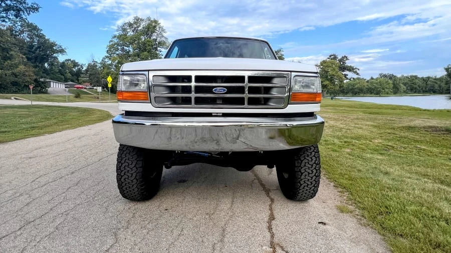 1996 Ford Bronco 5th Gen - Image 13 of 17