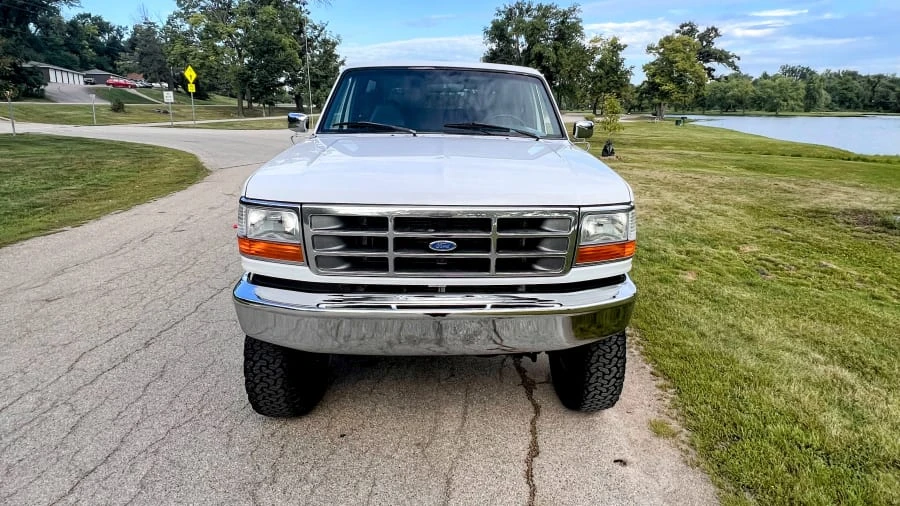 1996 Ford Bronco 5th Gen - Image 15 of 17