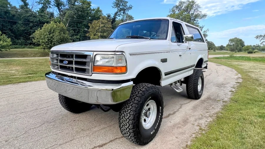 1996 Ford Bronco 5th Gen - Image 17 of 17