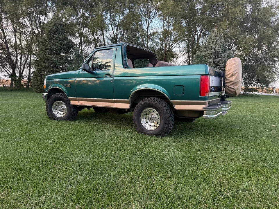 1996 Ford Bronco 5th Gen - Image 3 of 21