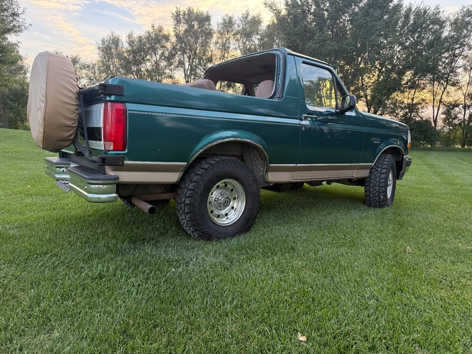 1996 Ford Bronco 5th Gen - Image 10 of 21