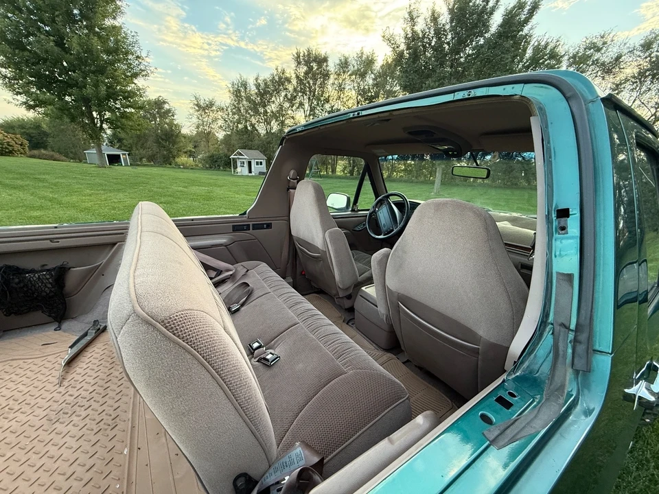 1996 Ford Bronco 5th Gen - Image 13 of 21