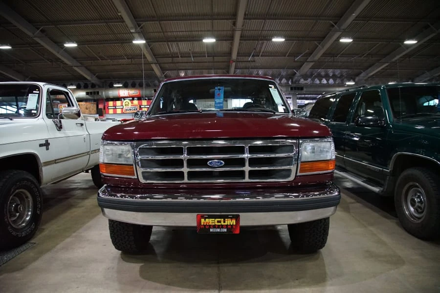 1996 Ford Bronco 5th Gen - Image 2 of 8