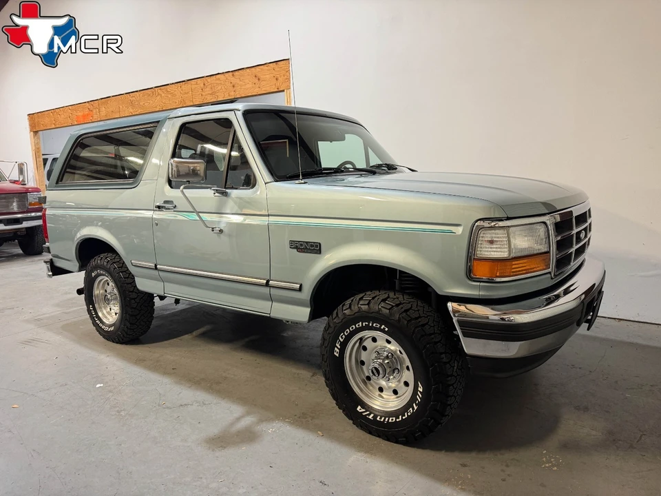 1996 Ford Bronco 5th Gen - Image 21 of 31